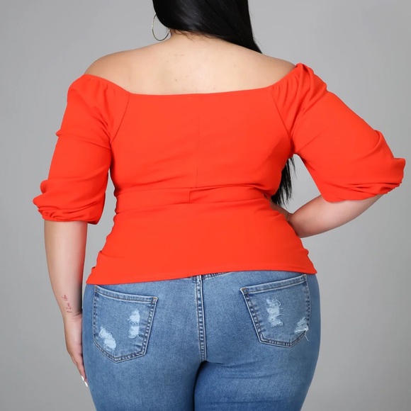 Off-Shoulder Top - Picture 3 of 3